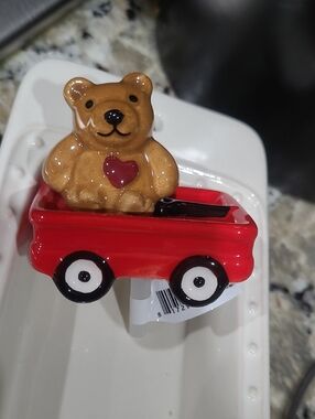 Nora Fleming Retired Bear Hugs St. Jude Mini